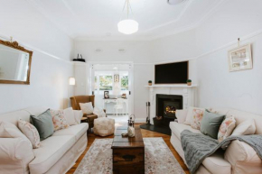 The Cottage on Lawson - Heritage Elegance in Mudgee